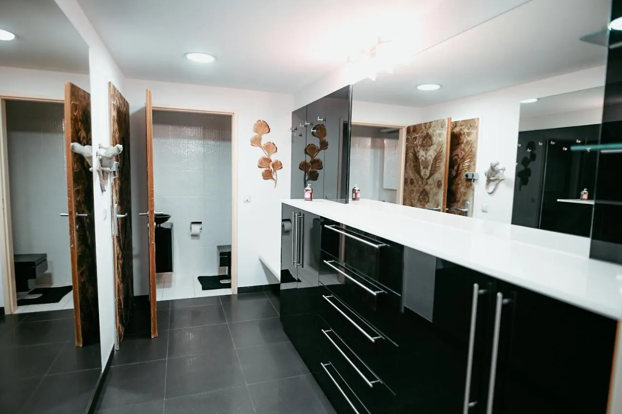 Vip Vienna Shopping Center 5 Appartment Апартаменты